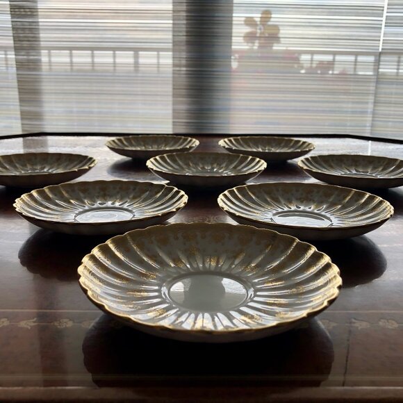 Spode Fleur De Lys Gold Saucers Lot Of 8 - Picture 6 of 8